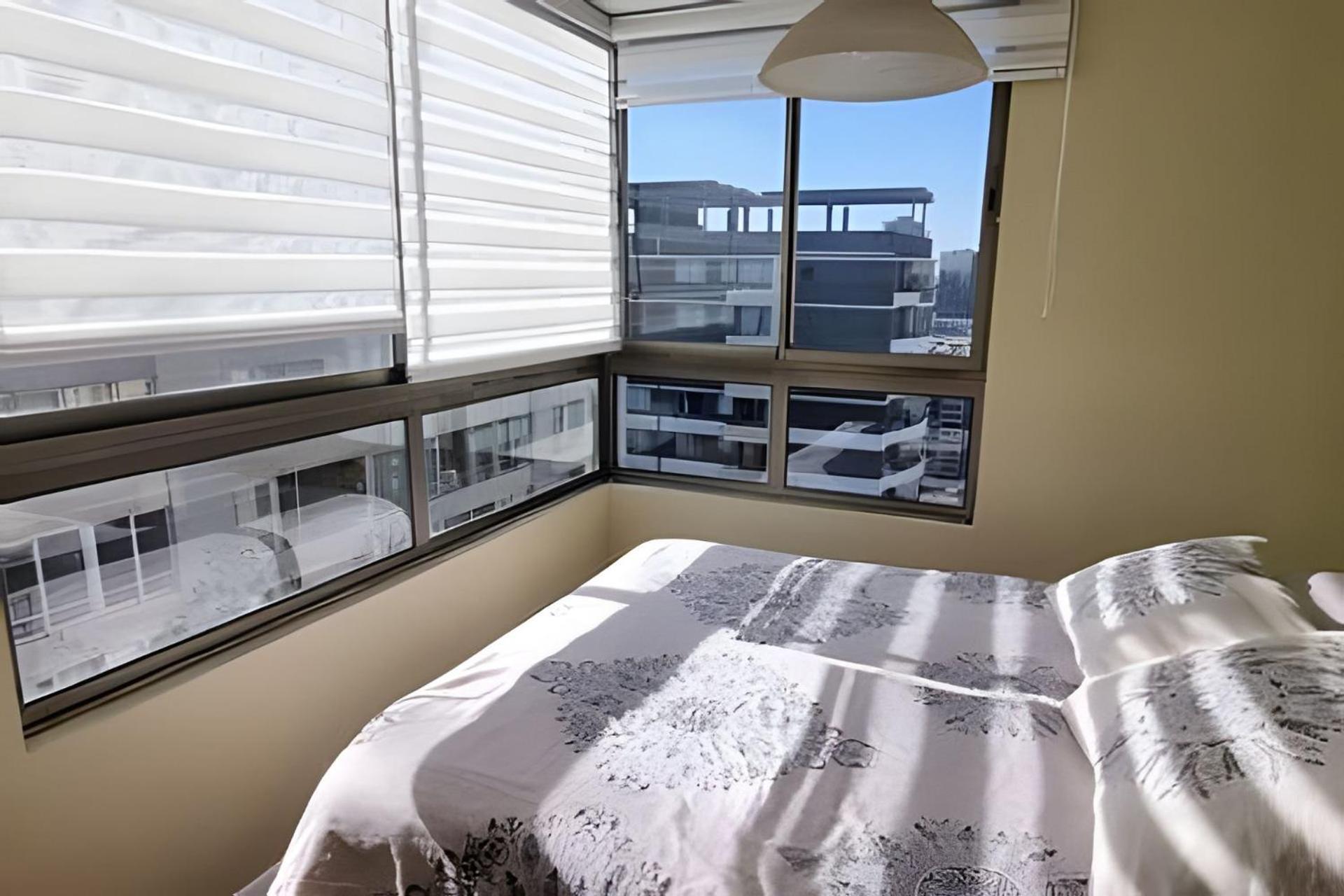 Apartamento Centro Depto 2d1b Parking Free Metro Universidad De Chile A 3 Cuadras, Wifi Incuido *